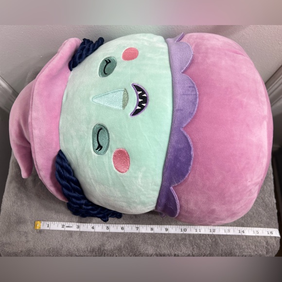 Squishmallows Shock Disney’s Nightmare Before Christmas - Picture 12 of 13